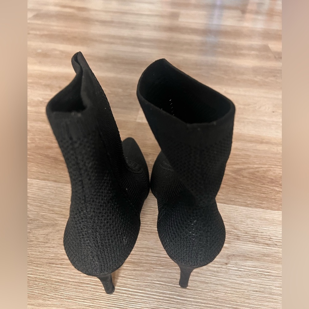 Catherine Malandrino Black Knit Heeled Boots - Picture 3 of 4